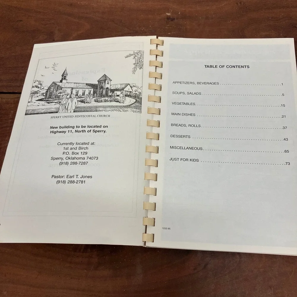 Cookbook The Best of Yesterday and Today Sperry Oklahoma UPC 1995 Spiral Bound